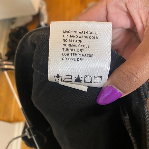 Driftwood Jackie Black Pearl Studded Raw Hem Jeans - Size 27 NWT - Picture 4 of 4